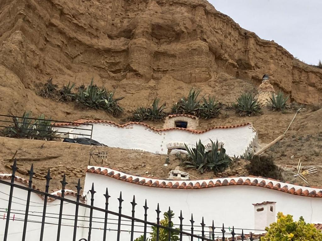Villa Creatively Designed Cavehouse With Jacuzzi Gorafe Exterior foto